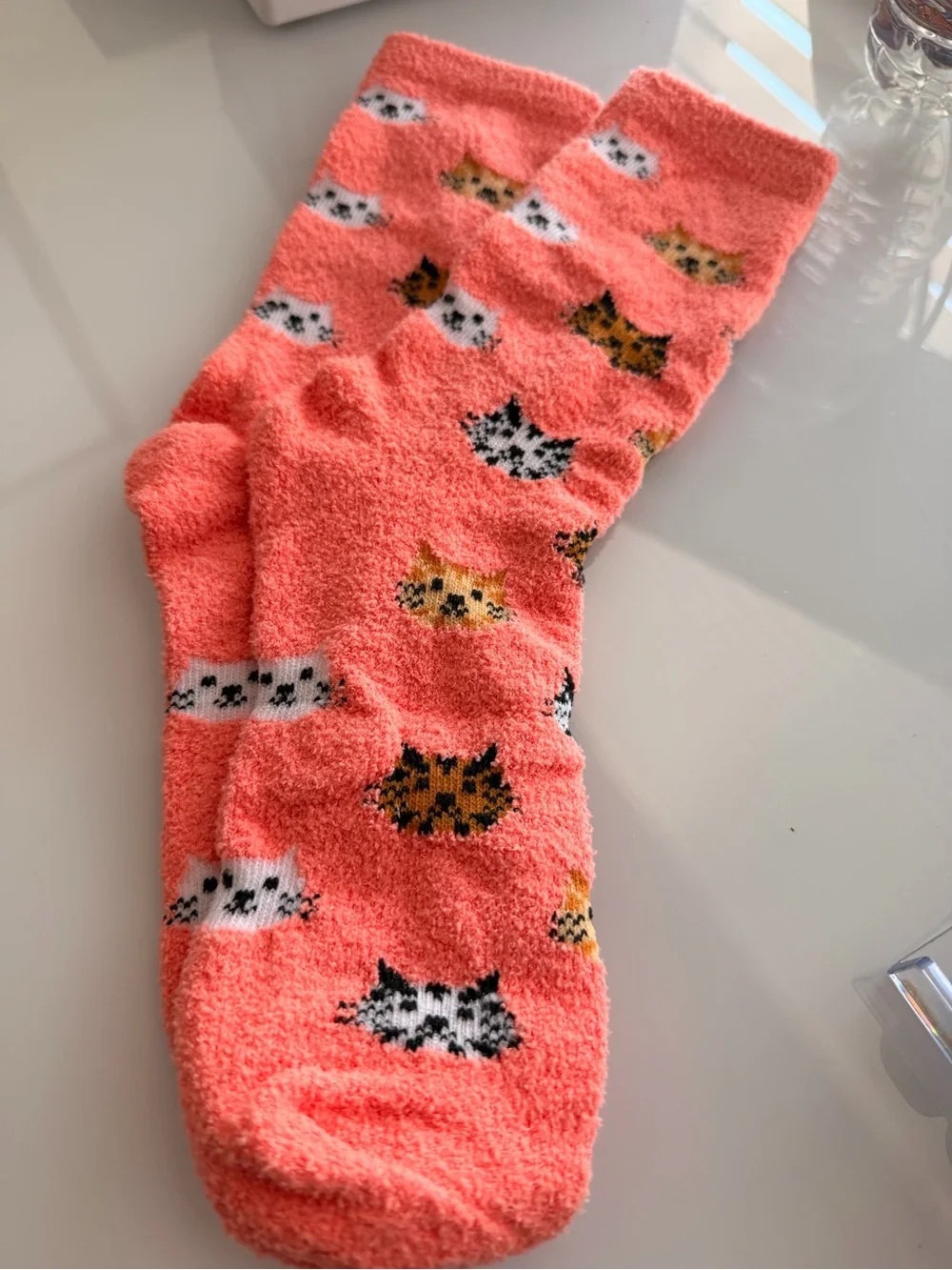 Coral Pink Fuzzy Cat Socks - 1 Pair